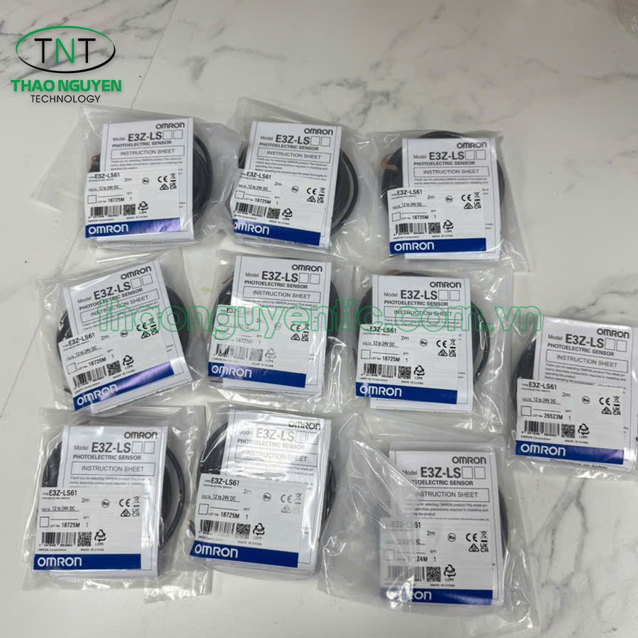 Cảm Biến Quang Điện E3Z-LS61 1 Cảm Biến Quang Điện E3Z-LS61